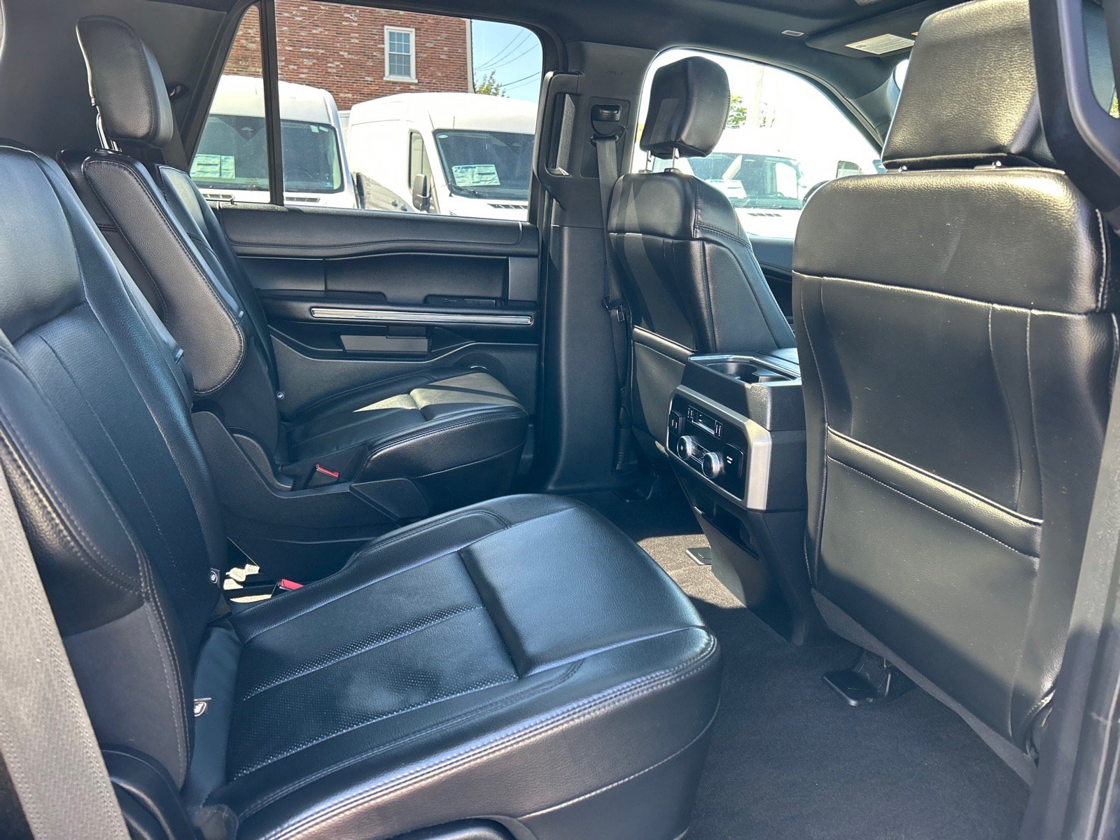 Certified 2020 Ford Expedition XLT w/ Equipment Group 202A AWD/4WD image 23