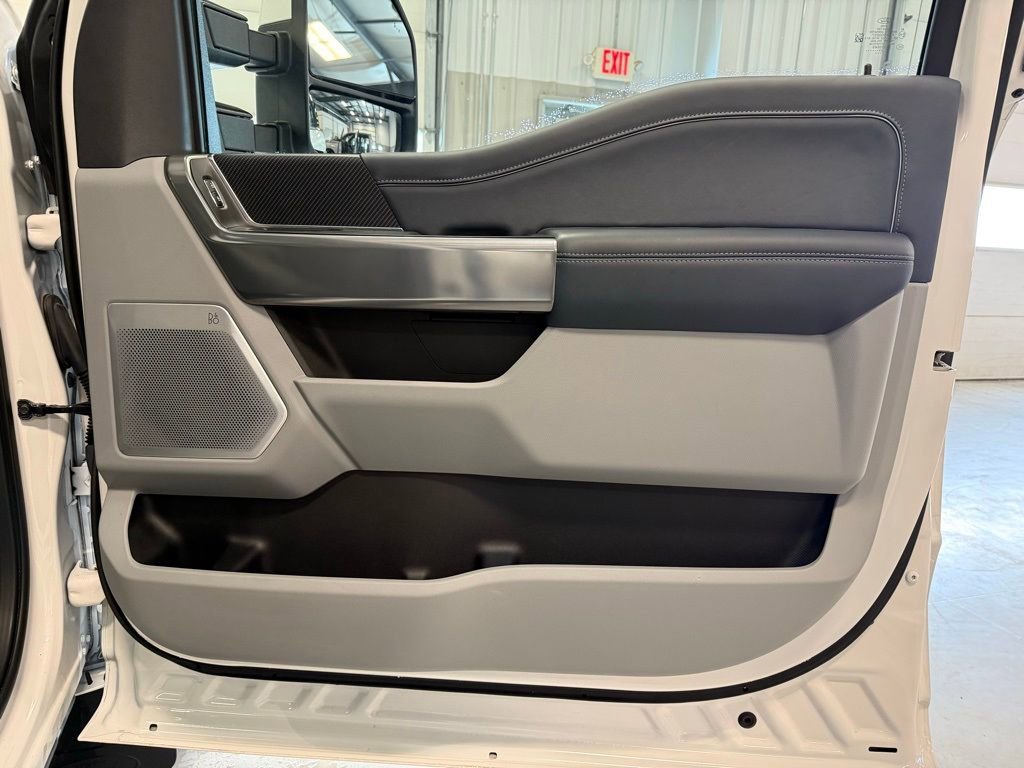 Certified 2023 Ford F350 Limited w/ FX4 Off-Road Package AWD/4WD image 25