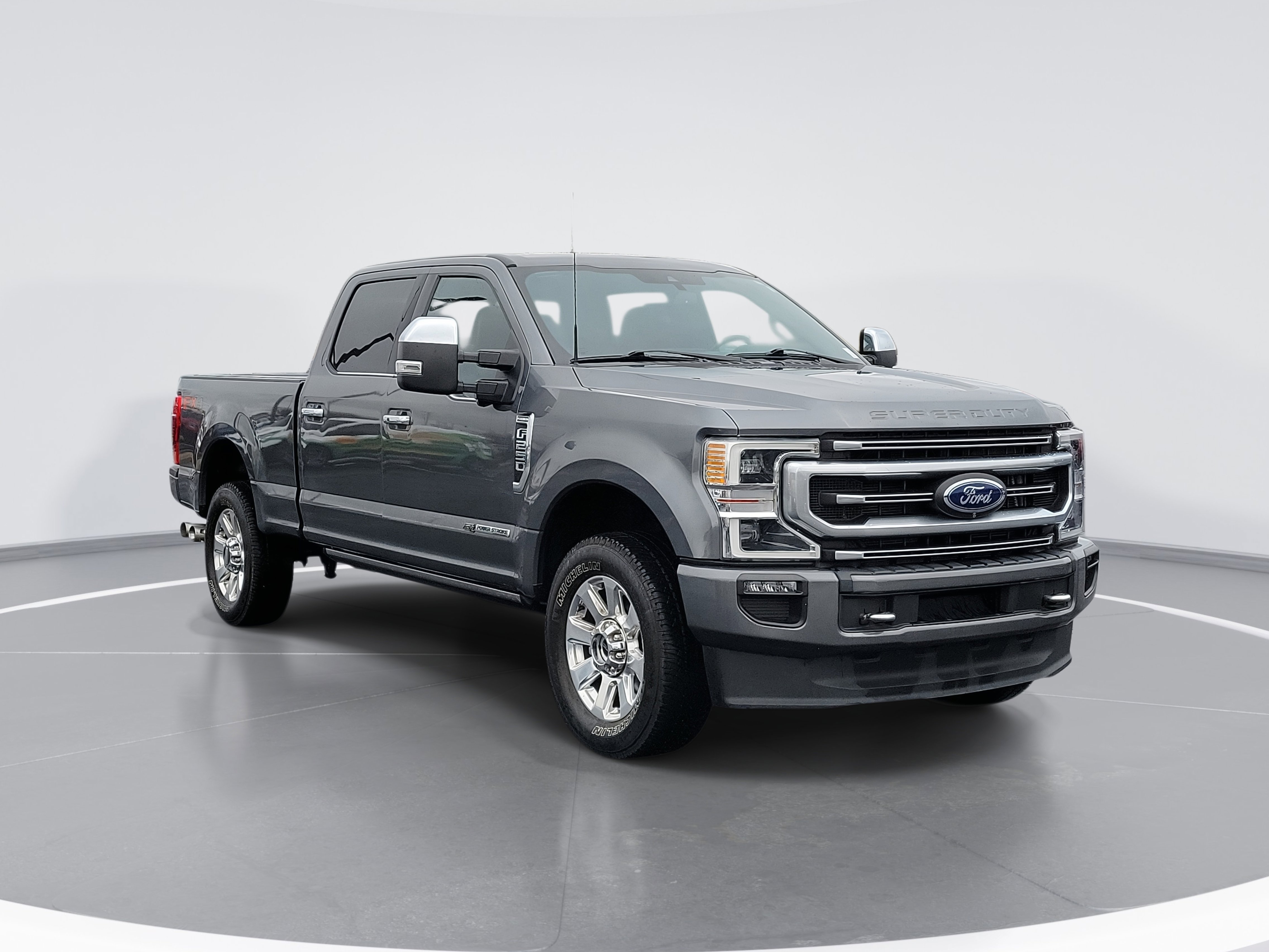 Certified 2022 Ford F250 Platinum w/ FX4 Off-Road Package image 2