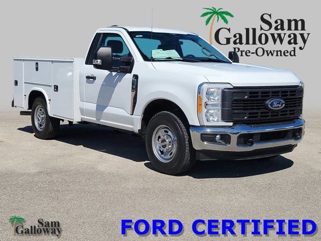 Certified 2023 Ford F250 XL w/ XL Chrome Package image 7