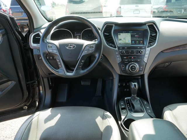 Used 2019 Hyundai Santa Fe XL AWD/4WD image 21