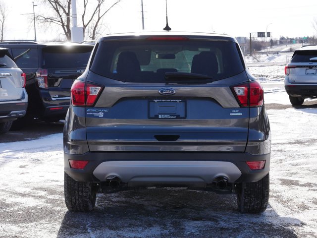 Certified 2019 Ford Escape SE image 4
