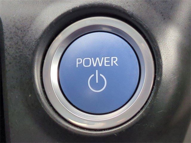 Used 2022 Toyota Sienna XLE image 29