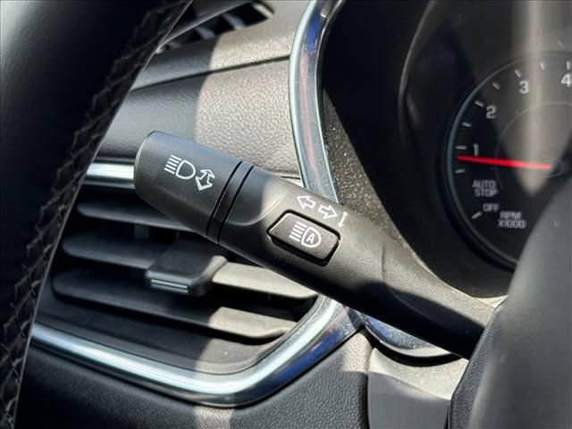 Used 2023 Chevrolet Equinox LT FWD image 21