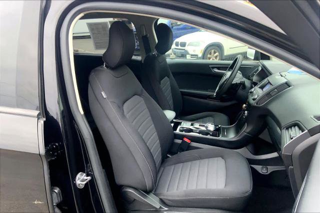 Certified 2019 Ford Edge SE image 7