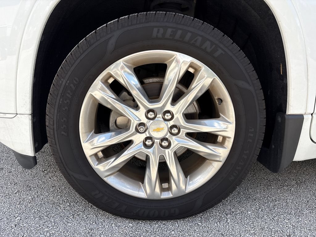 Used 2020 Chevrolet Traverse High Country w/ LPO, Cargo Package FWD image 14