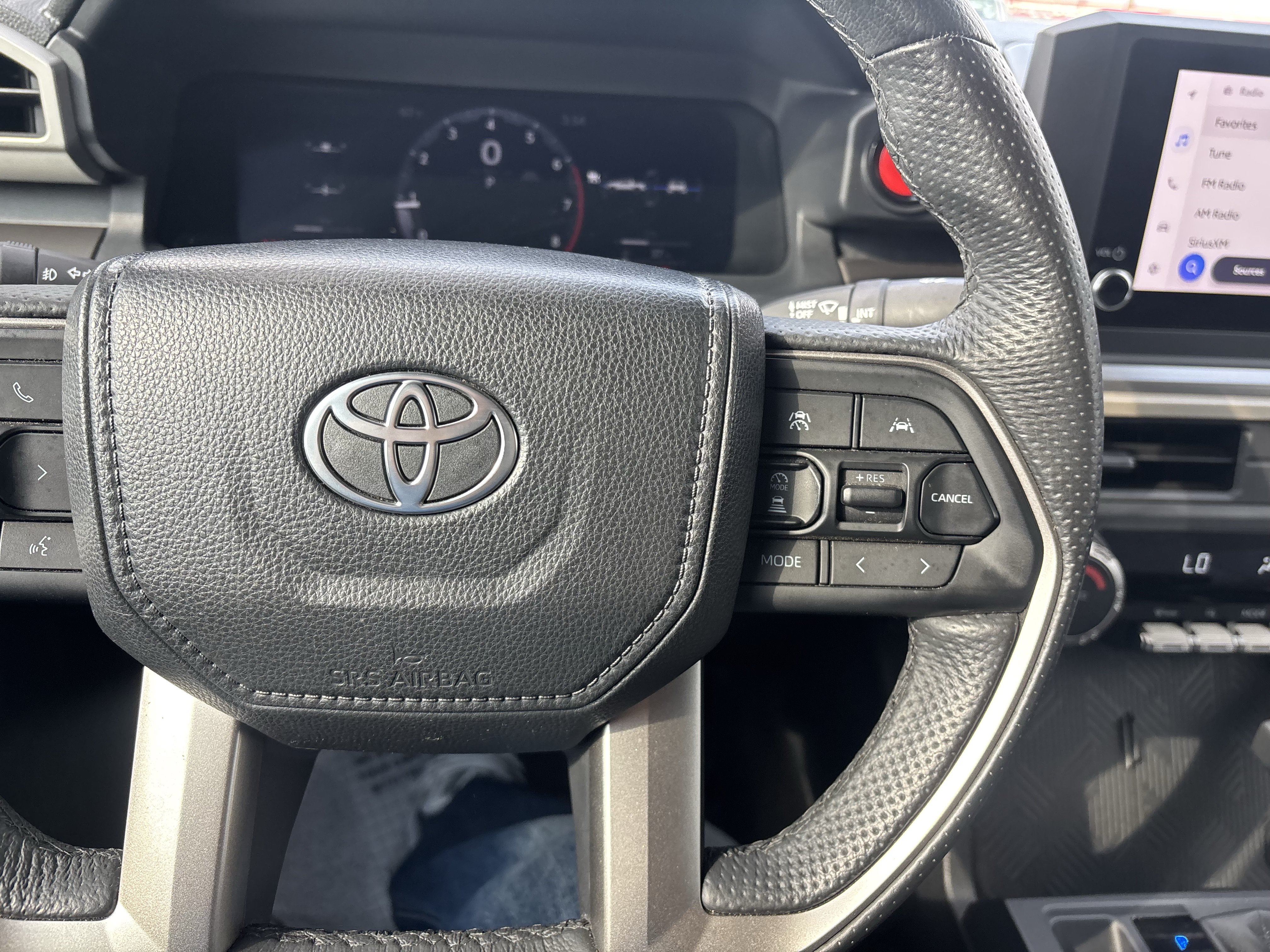 Used 2024 Toyota Tacoma TRD Sport AWD/4WD image 27