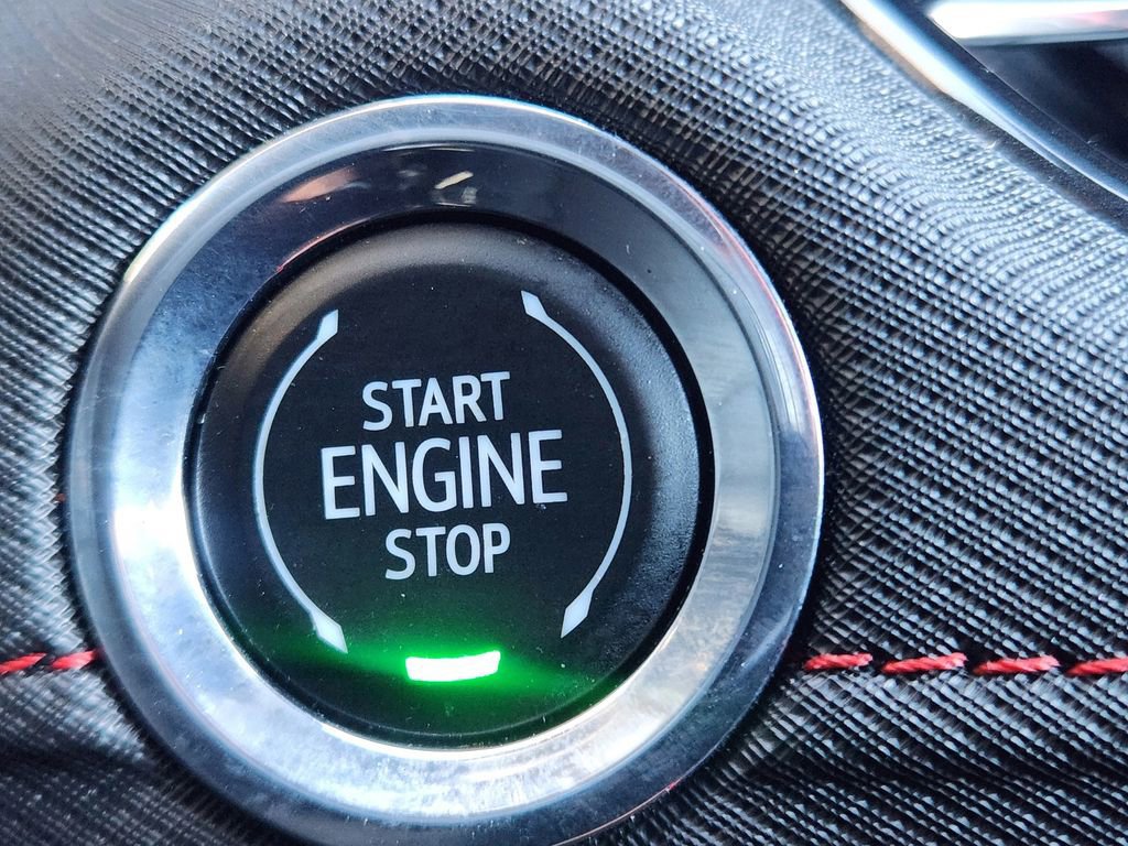 Used 2024 Chevrolet TrailBlazer RS w/ Driver Confidence Package image 30