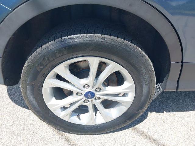 Certified 2018 Ford Escape SE w/ Ford Safe & Smart Package AWD/4WD image 11