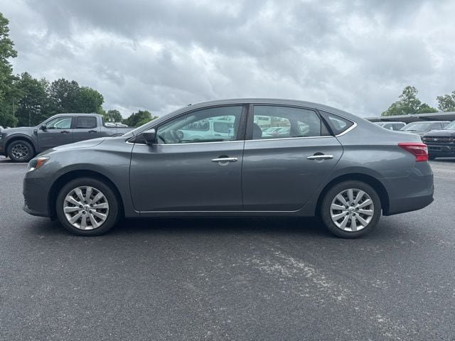 Used 2018 Nissan Sentra S FWD video 2