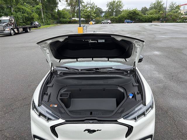 Certified 2025 Ford Mustang Mach-E Premium AWD/4WD image 32