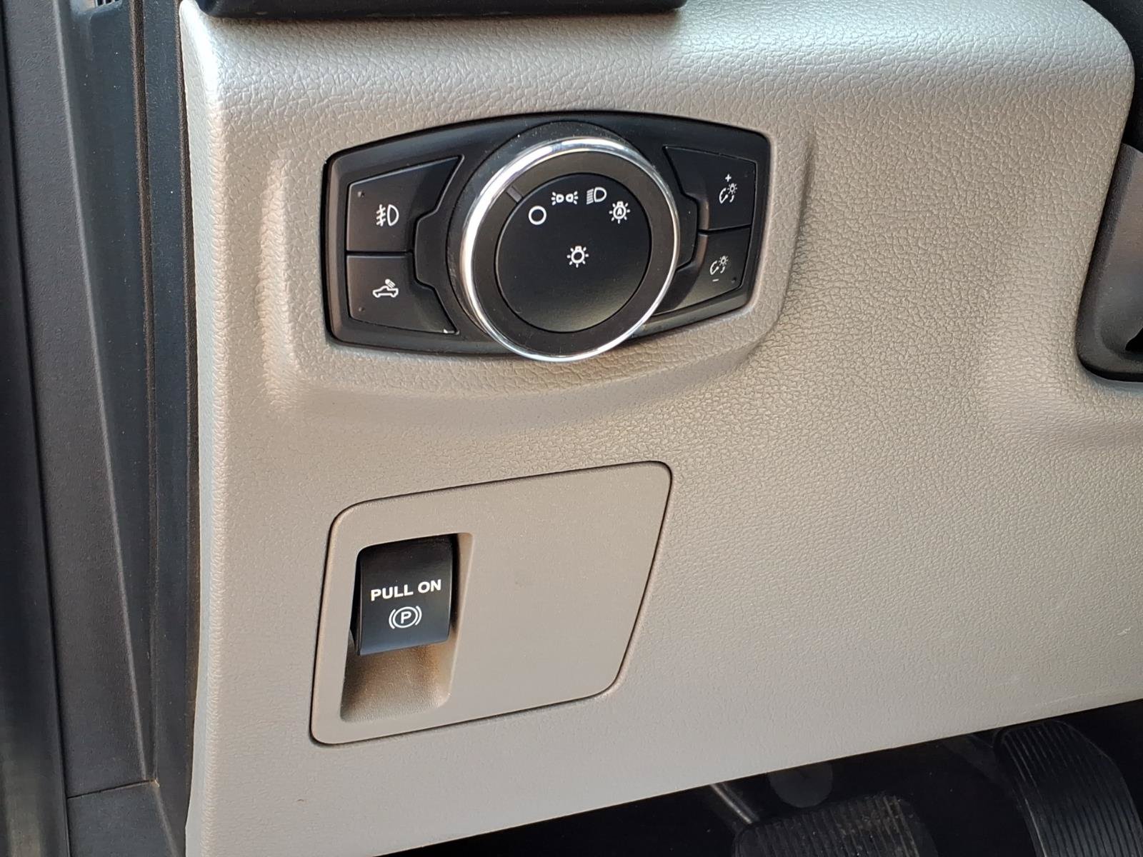 Certified 2019 Ford F150 XL w/ Equipment Group 101A Mid AWD/4WD image 16
