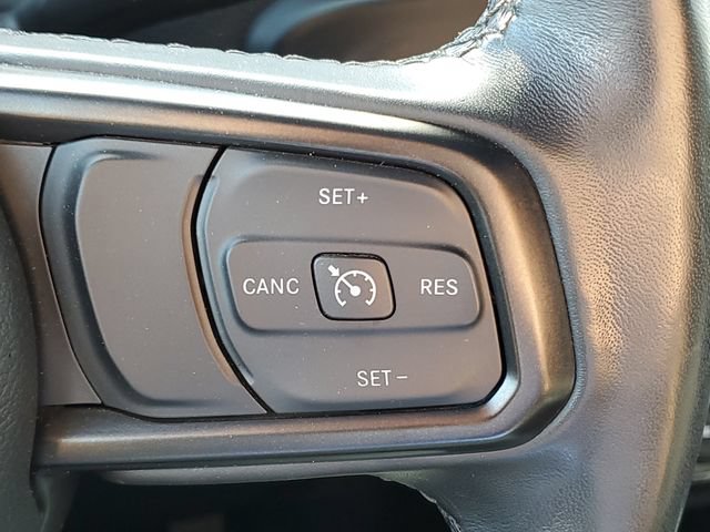 Used 2022 Jeep Wrangler Sport AWD/4WD image 11