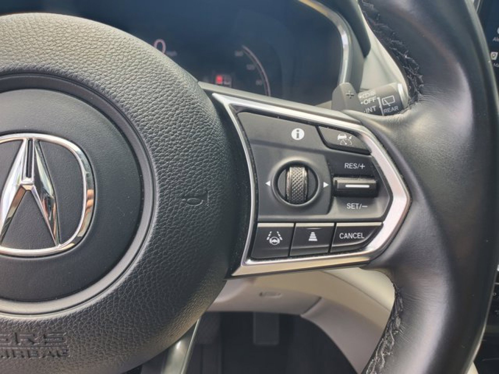 Used 2025 Acura MDX FWD w/ Technology Package image 20