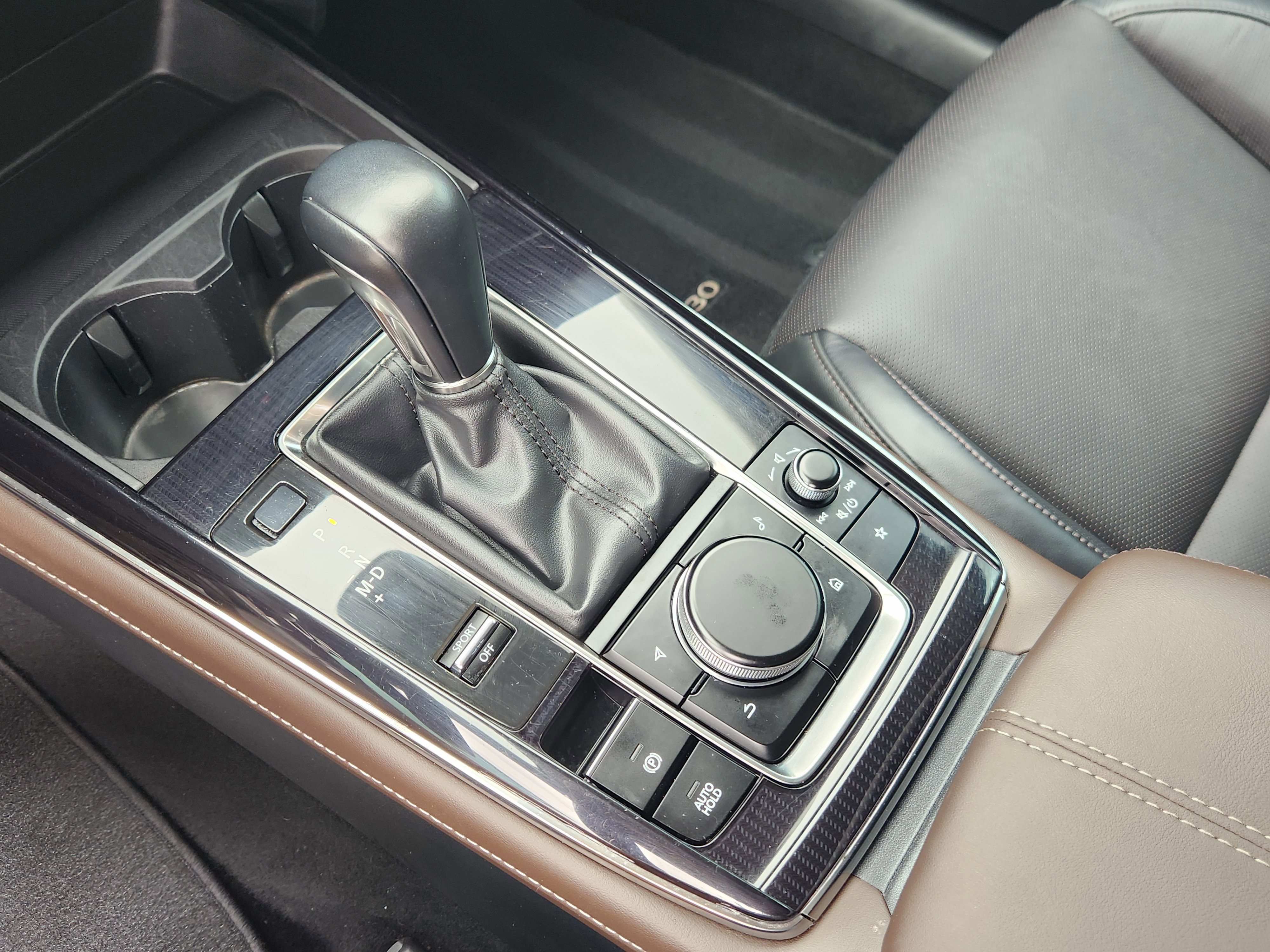 Used 2021 MAZDA CX-30 AWD 2.5 S w/ Premium Package image 15