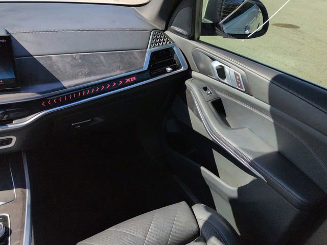 Used 2024 BMW X5 sDrive40i image 16