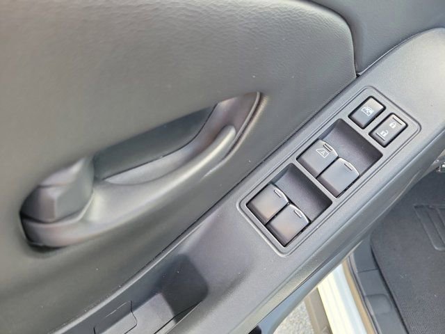 Used 2025 Nissan Frontier S RWD image 20