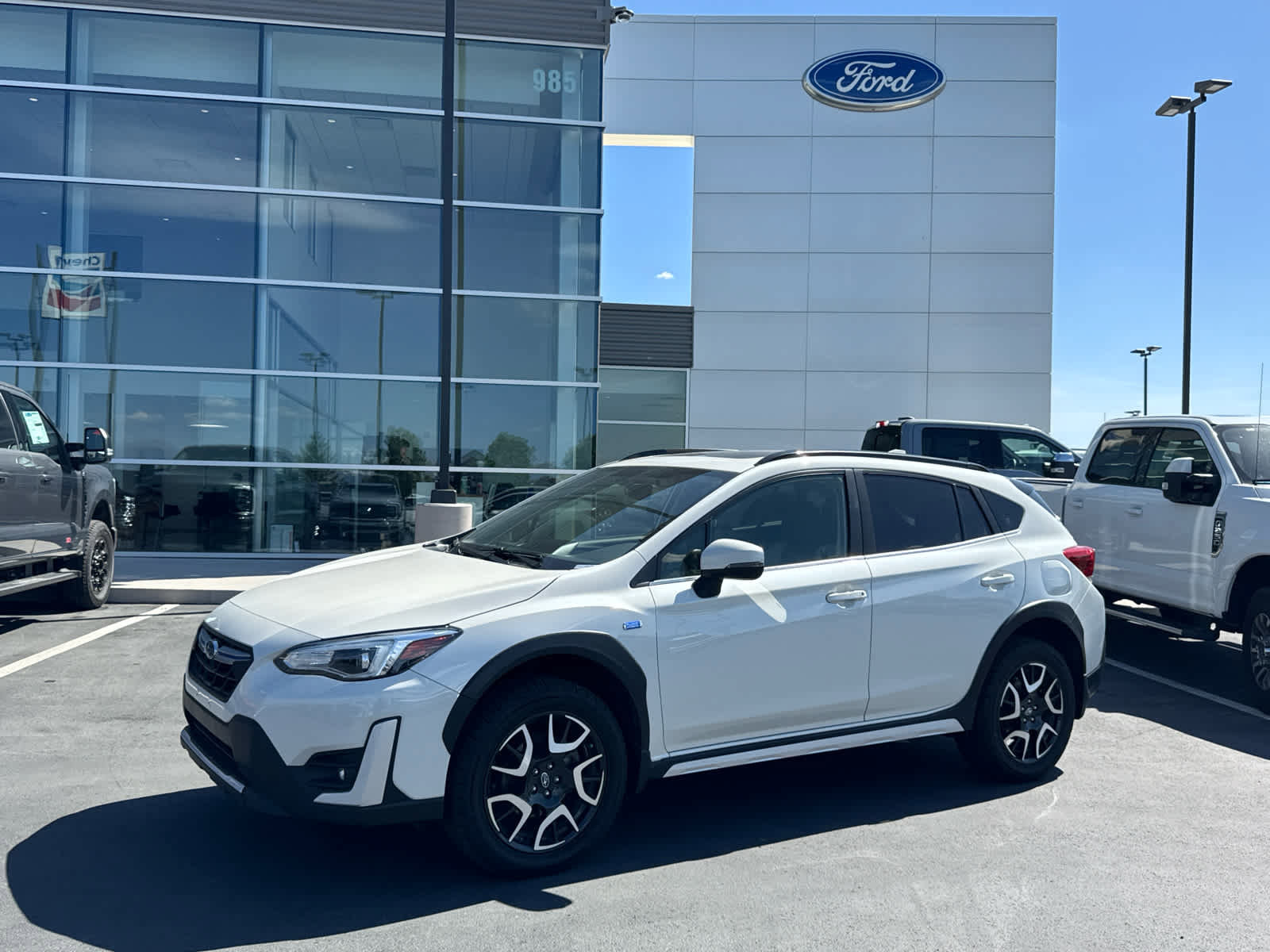 Used 2022 Subaru Crosstrek Hybrid w/ Moonroof Package w/Navigation AWD/4WD image 1