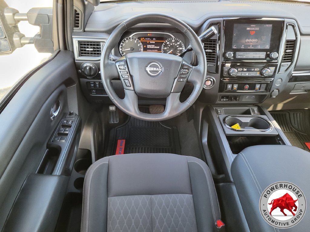 Used 2024 Nissan Titan SV w/ SV Convenience Package RWD image 19