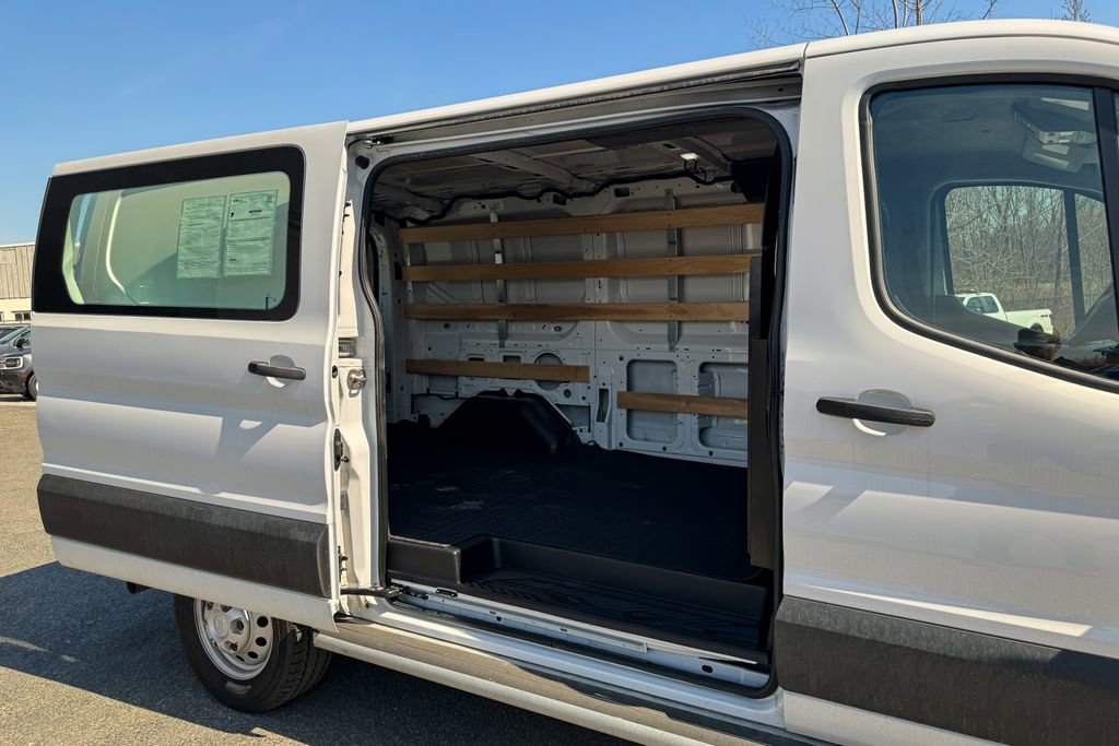 Certified 2024 Ford Transit 250 Low Roof AWD w/ Exterior Upgrade Package image 13
