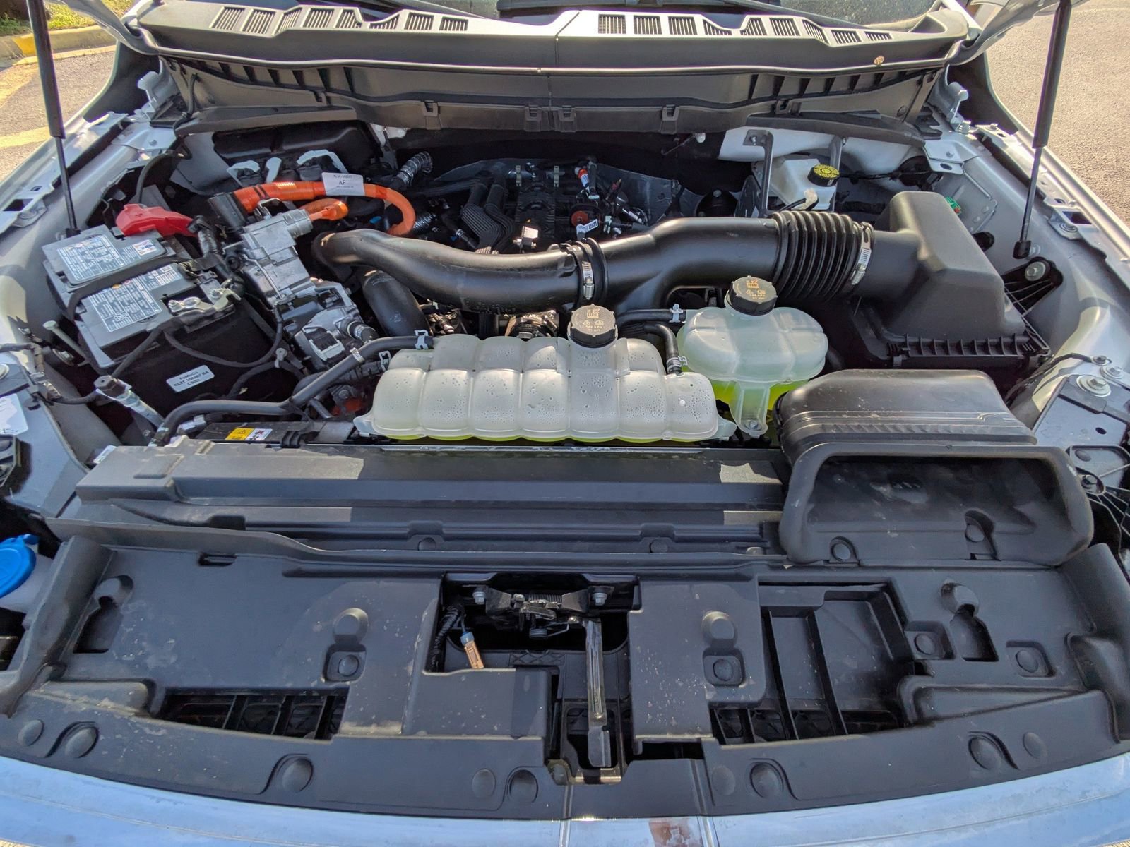 Certified 2025 Ford F150 King Ranch w/ FX4 Off-Road Package image 5