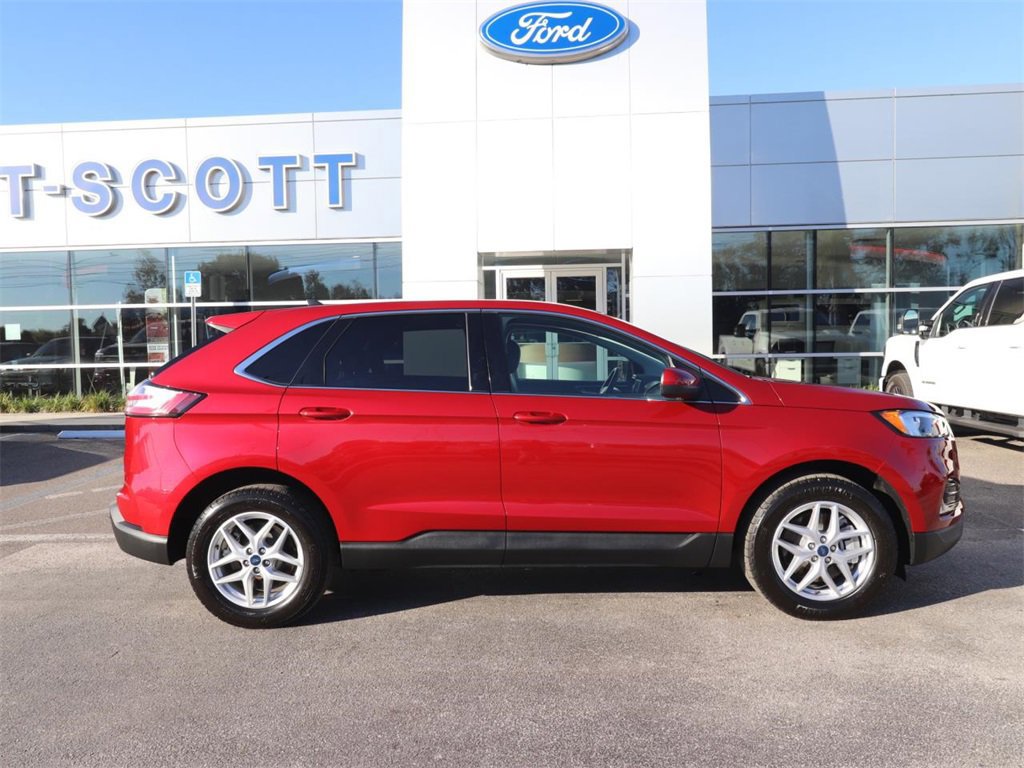 Certified 2022 Ford Edge SEL w/ Convenience Package image 6
