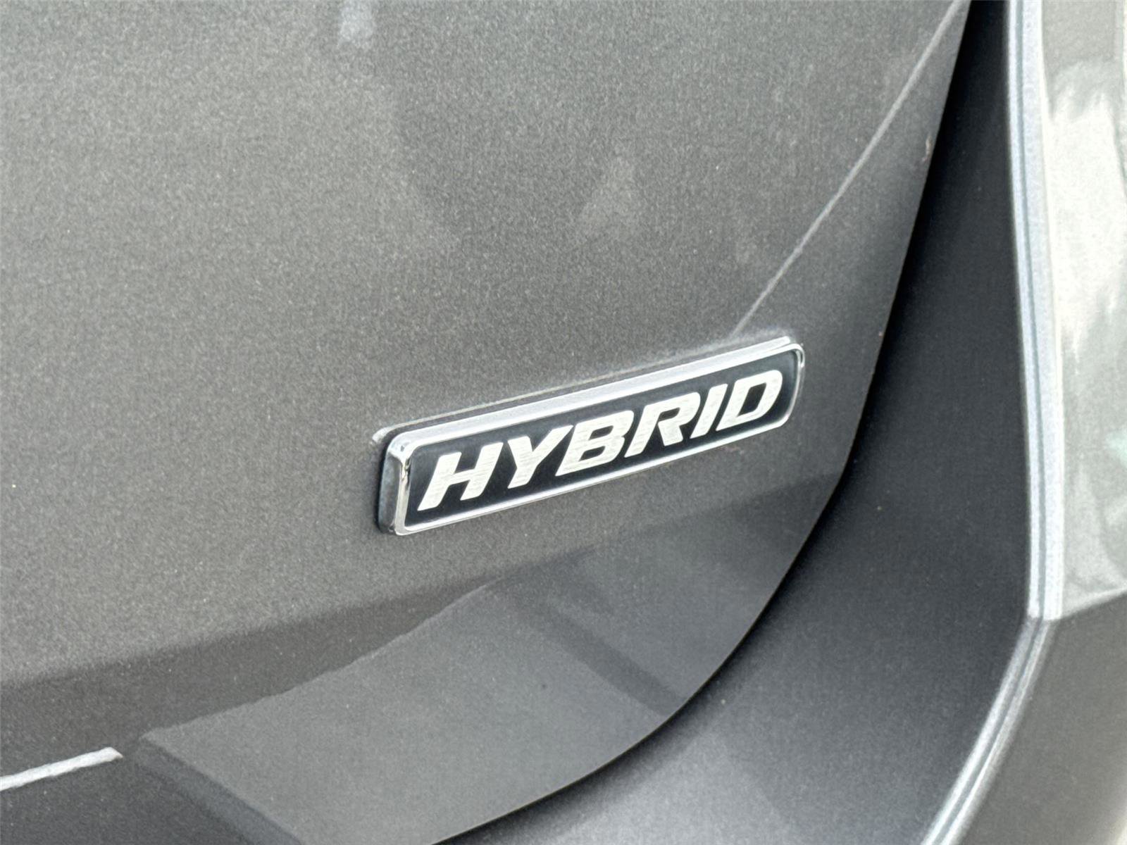 Certified 2021 Ford Explorer Limited w/ Hybrid Equipment Group 310A image 13