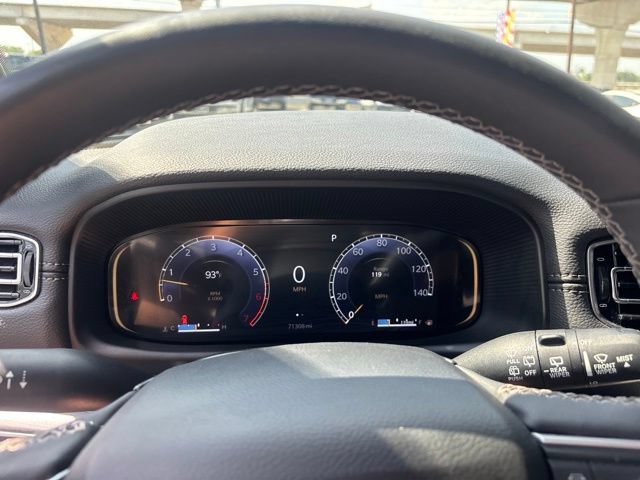 Used 2024 Jeep Wagoneer Series II w/ Flexible Seating Group RWD image 18