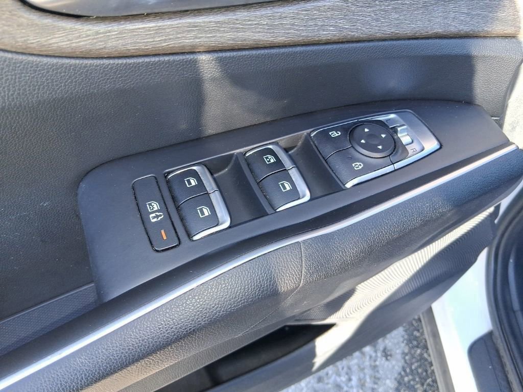 Used 2021 Kia Sorento EX image 12