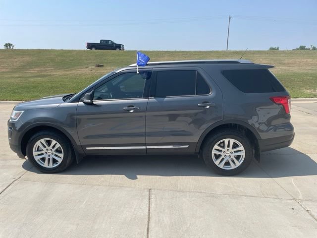 Certified 2019 Ford Explorer XLT w/ Equipment Group 202A AWD/4WD image 7