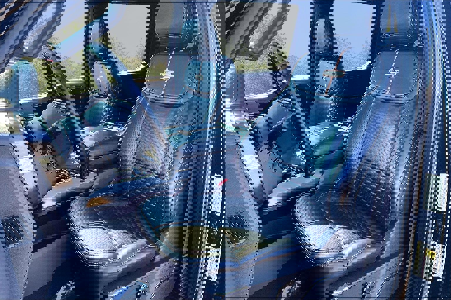 Certified 2022 Ford F150 Platinum w/ Equipment Group 701A High image 26