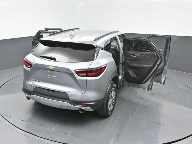 Used 2023 Chevrolet Blazer LT AWD/4WD image 26