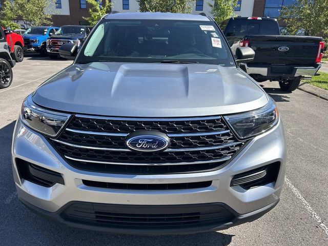 Certified 2023 Ford Explorer XLT AWD/4WD image 2