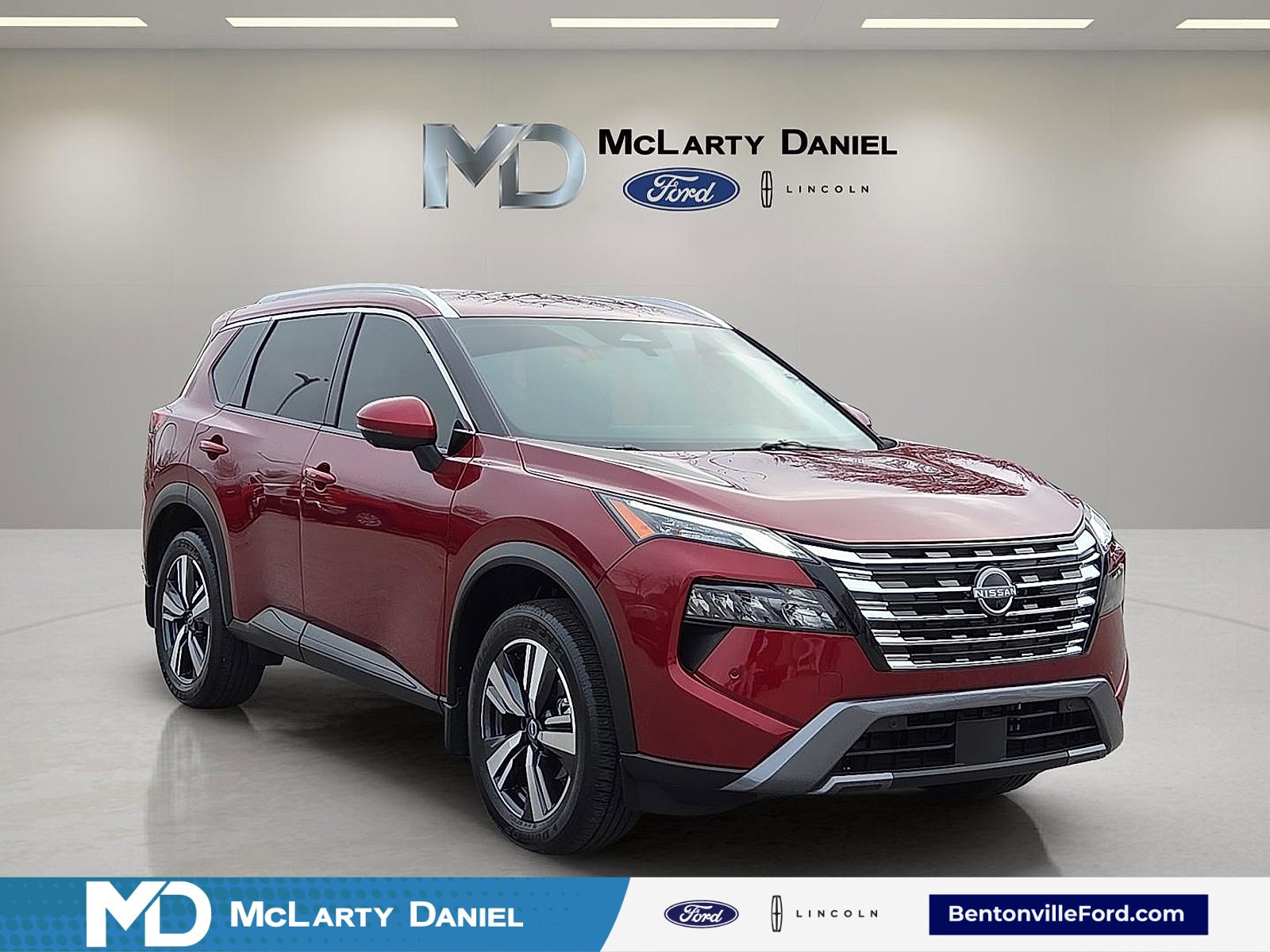 Used 2025 Nissan Rogue SL