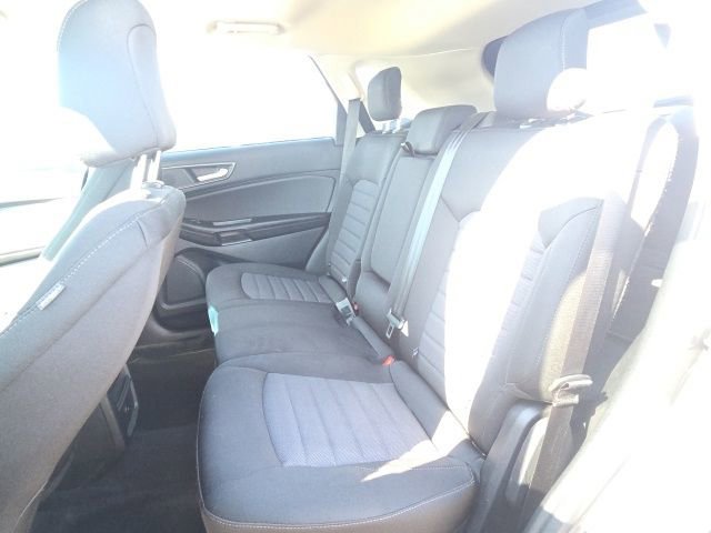 Certified 2022 Ford Edge SE w/ Black Appearance Package image 19