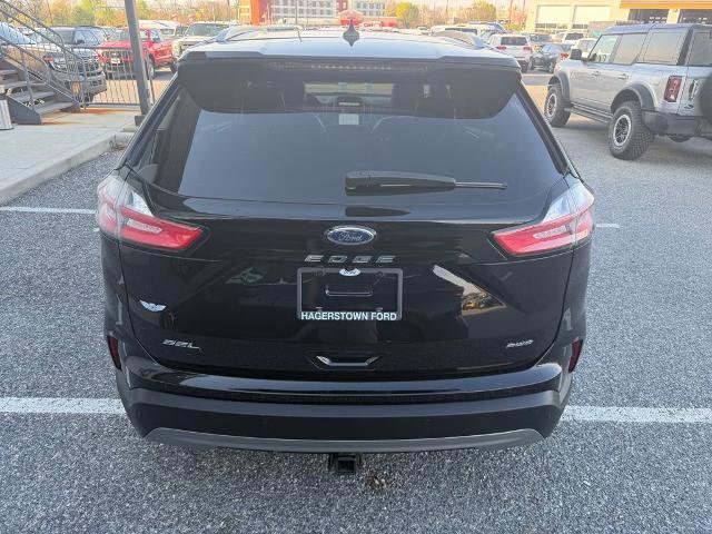 Certified 2022 Ford Edge SEL w/ Convenience Package image 4