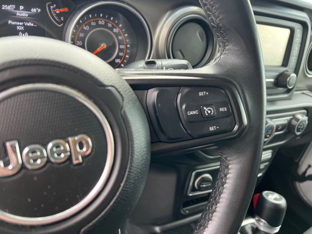 Used 2018 Jeep Wrangler Unlimited Sport S AWD/4WD image 14