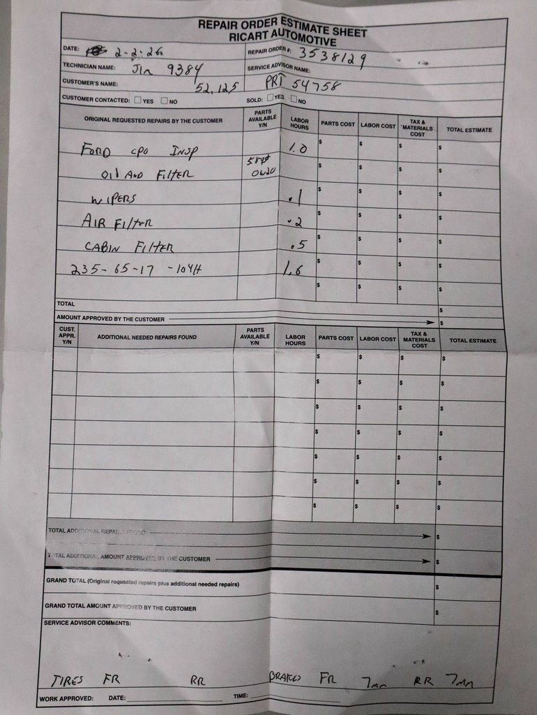 Used 2024 Kia Sportage LX image 11