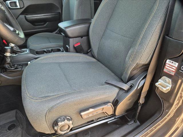 Used 2024 Jeep Wrangler Sport AWD/4WD image 15
