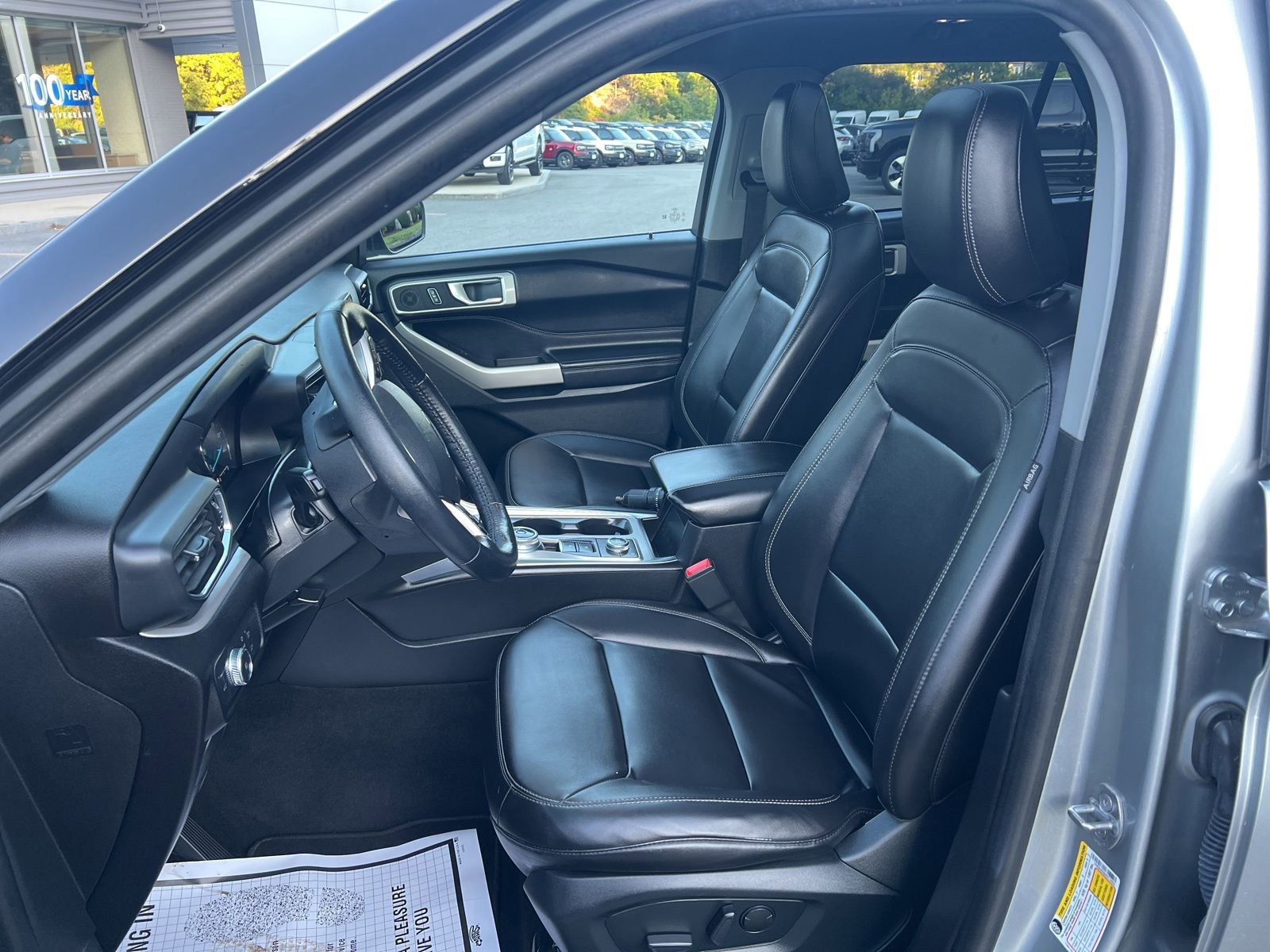 Certified 2022 Ford Explorer XLT w/ Equipment Group 202A image 23