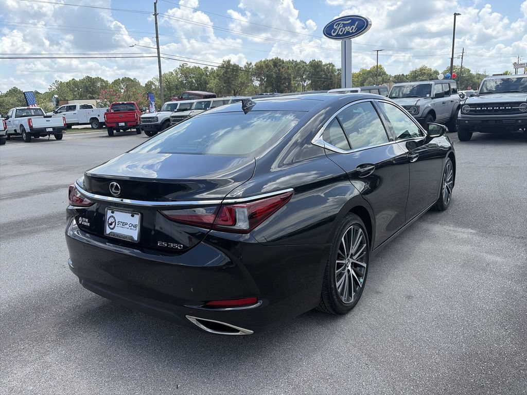 Used 2023 Lexus ES 350 w/ Premium Package FWD image 7