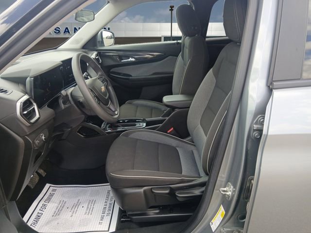 Used 2024 Chevrolet TrailBlazer LT FWD image 9