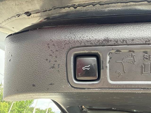 Certified 2024 Ford Expedition Limited RWD image 33
