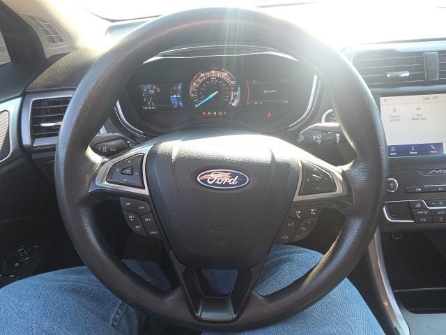 Certified 2020 Ford Fusion SE image 33