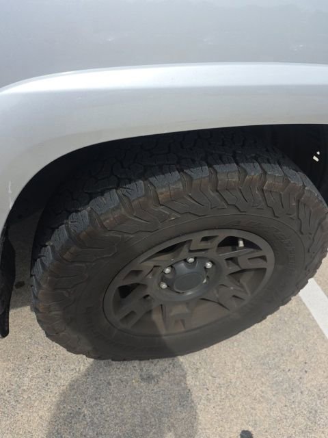 Used 2022 Toyota 4Runner SR5 AWD/4WD image 29