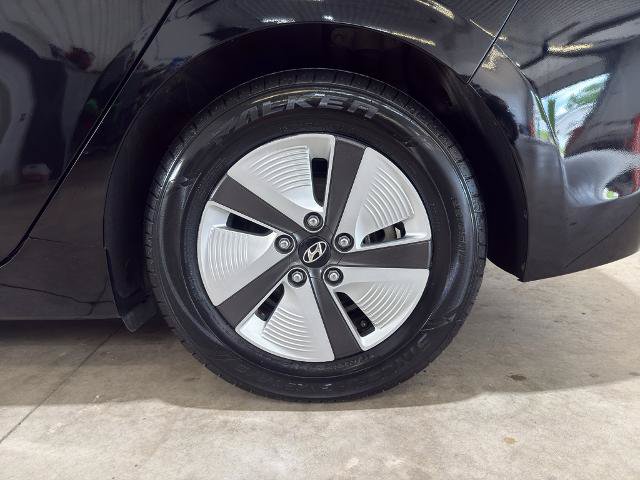 Used 2020 Hyundai Ioniq Blue FWD image 8