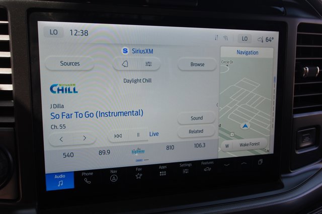 Certified 2025 Ford F150 Platinum w/ Equipment Group 702A High image 26