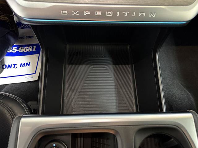 Certified 2025 Ford Expedition Max Platinum AWD/4WD image 21