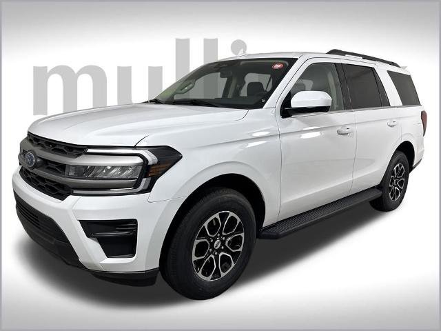Certified 2024 Ford Expedition XLT image 15