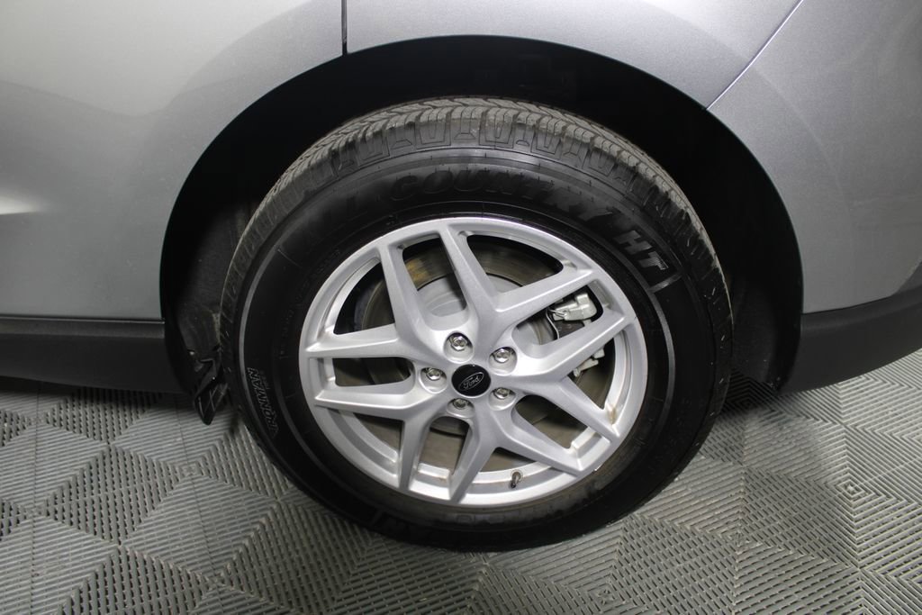 Certified 2024 Ford Edge SEL image 24